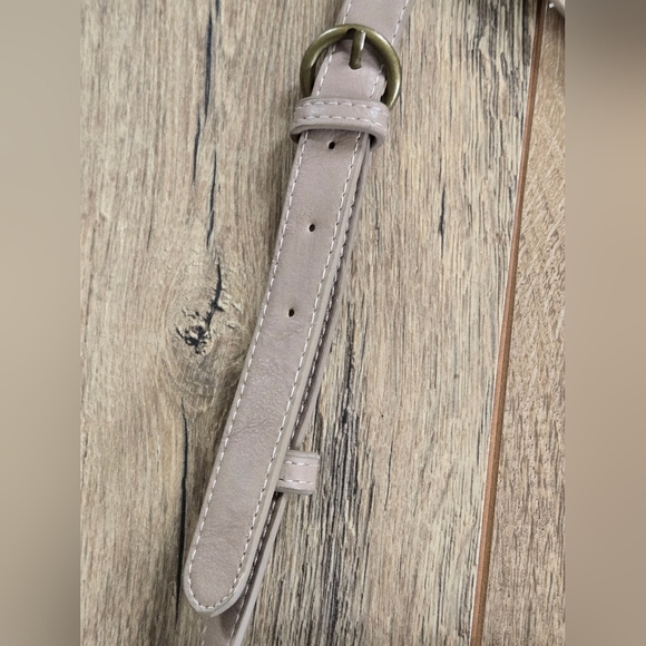 Universal Thread Elegant Tan Non Leather Crossbody Bag - Picture 9 of 15